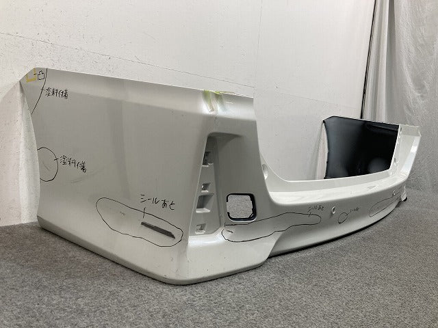 ヴォクシー/ノア Si/ZS 80系/ZRR80W/ZRR85W 純正 リア バンパー 52159-28630/28720 ホワイトパールクリスタルシャイン 070 トヨタ(147957)