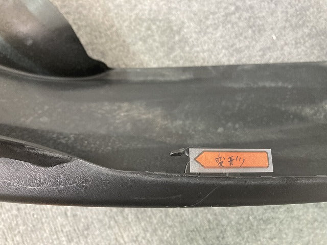 新車取り外し!ハリアー 80系/MXUA80/MXUA85/AXUH80/AXUH85/AXUP85 純正 リア スポイラー 52169-48160 素地 トヨタ(147967)