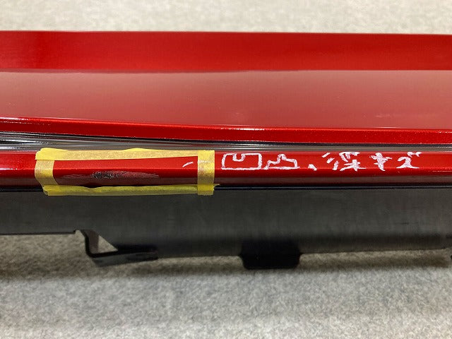 オーラ/AURA FE13/NISMO/ニスモ 純正 右 サイドステップ スカート 76852 6XS0H 76850-6XS0C ガーネットレッド ブラック XBT 日産(147986)