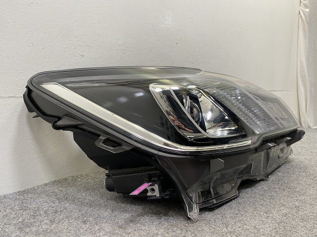 クラウン 210系/ARS210/GRS210/GRS211/GRS214/AWS210/AWS211 純正 右 ヘッドライト LED レベライザー 刻印W 30-443 81110-30M01(147993)