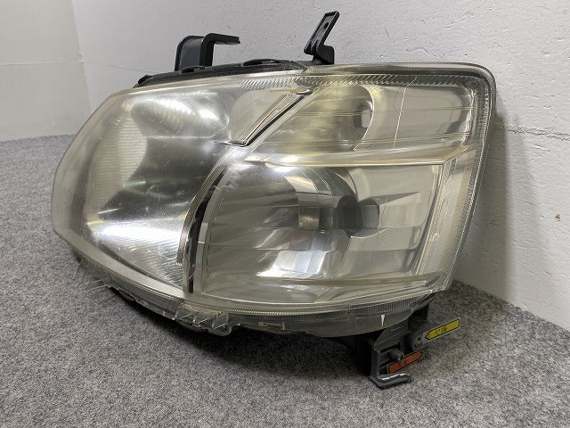 タウンエース/ライトエース S402M/S412M 純正 左 ヘッドライト/ランプ ハロゲン レベライザー 刻印A ICHIKOH 1819 トヨタ(148000)