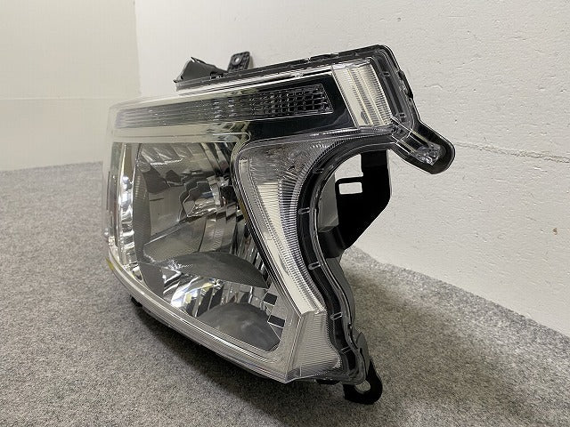N-WGN/NWGN/Nワゴン JH1/JH2 純正 後期 右 ヘッドライト/ランプ レベライザーLED 刻印N2 STANLEY W1343 ホンダ(148003)