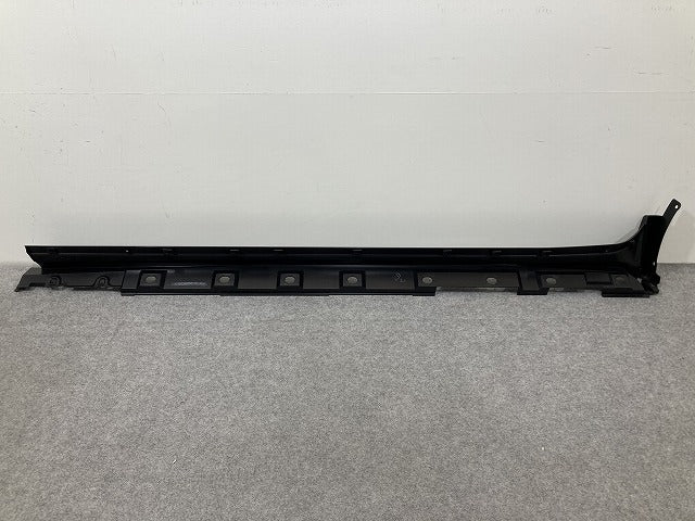 ハリアー 80系/MXUA80/MXUA85/AXUH80/AXUH85 PHEV/AXUP85 純正 右 サイドステップ/サイドスカート 75850-48060 素地 トヨタ(148023)