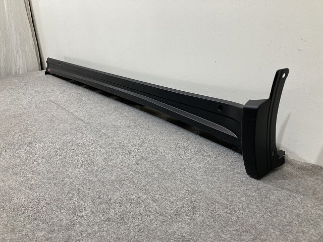 ハリアー 80系/MXUA80/MXUA85/AXUH80/AXUH85 PHEV/AXUP85 純正 左 サイドステップ/サイドスカート 75860-48060 素地 トヨタ(148024)