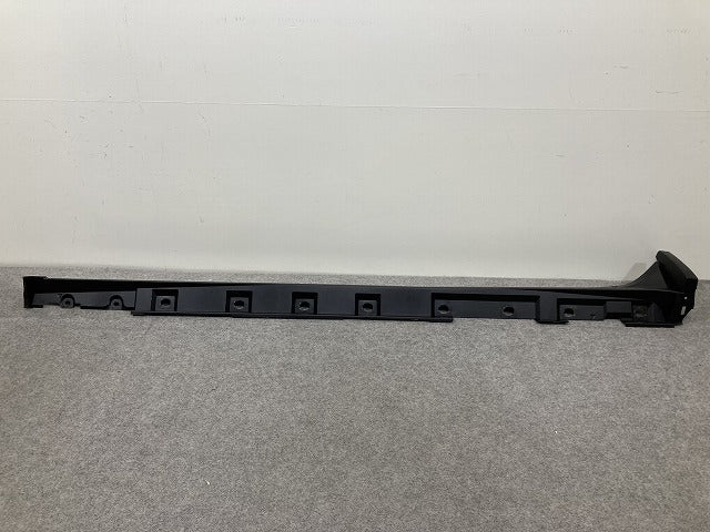 ハリアー 80系/MXUA80/MXUA85/AXUH80/AXUH85 PHEV/AXUP85 純正 左 サイドステップ/サイドスカート 75860-48060 素地 トヨタ(148024)