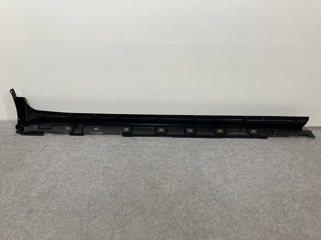 ハリアー 80系/MXUA80/MXUA85/AXUH80/AXUH85 PHEV/AXUP85 純正 左 サイドステップ/サイドスカート 75860-48060 素地 トヨタ(148024)