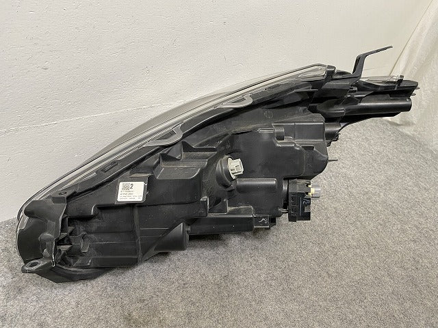 シエンタ 170系/NSP170G/NCP175G/NHP170G 純正 右 ヘッドライト/ランプ LED レベライザー 刻印2 ICHIKOH 52-289 トヨタ(148025)