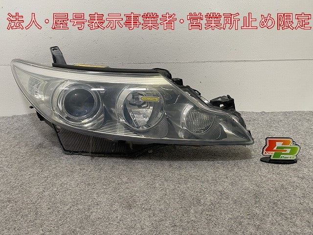 エスティマ アエラス 50系/ACR50W/ACR55W/GSR50W/GSR55W 純正 中期 右 ヘッドライト  レベライザーキセノン HID 刻印70 28-217(148028)