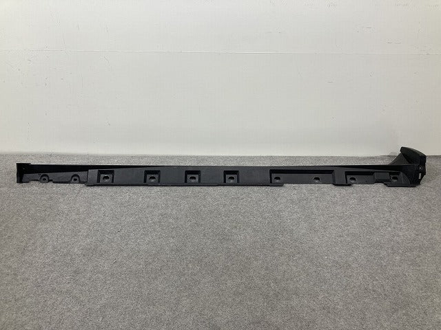 ハリアー 80系/MXUA80/MXUA85/AXUH80/AXUH85 PHEV/AXUP85 純正 左 サイドステップ/サイドスカート 75860-48060 素地 トヨタ(148037)