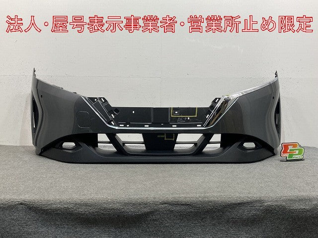 ノート/NOTE E13/SNE13 純正 前期 フロント バンパー ロアグリル付 62022 6XJ0H ダークメタルグレーメタリック KAD 日産(148052)