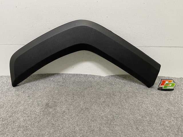 新車取り外し!RAV4 ラブ4 60系/AXAN64 純正 右 リア フェンダーアーチモール/オーバーフェンダー 75605-42260 素地 トヨタ(148055)