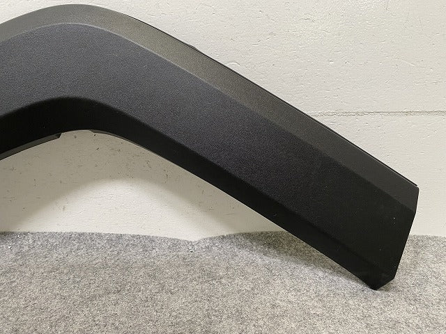 新車取り外し!RAV4 ラブ4 60系/AXAN64 純正 右 リア フェンダーアーチモール/オーバーフェンダー 75605-42260 素地 トヨタ(148055)