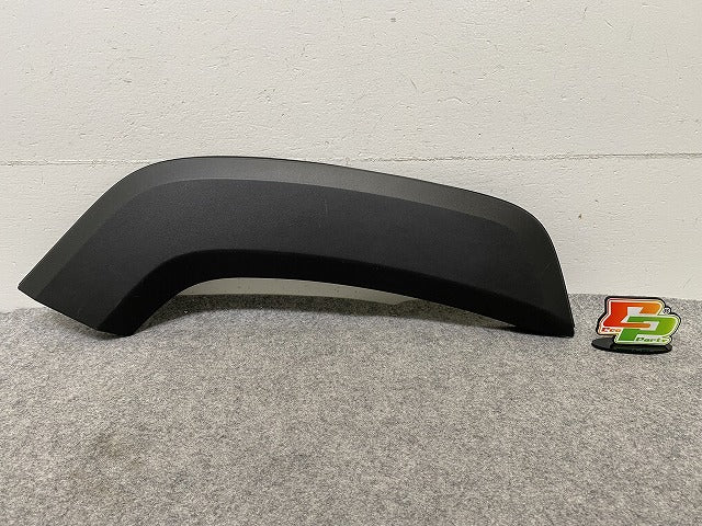 新車取り外し!RAV4 ラブ4 60系/AXAN64 純正 右 リア フェンダーアーチモール/オーバーフェンダー 75061-42090 素地 トヨタ(148056)