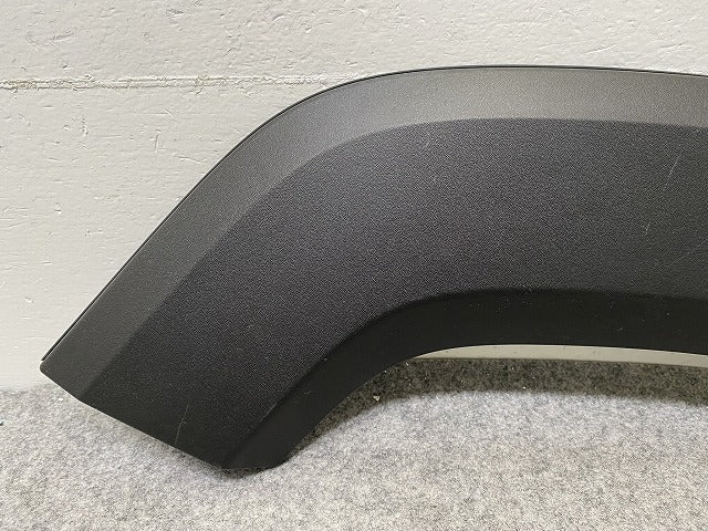 新車取り外し!RAV4 ラブ4 60系/AXAN64 純正 右 リア フェンダーアーチモール/オーバーフェンダー 75061-42090 素地 トヨタ(148056)