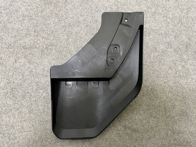 新車取り外し!ランドクルーザー/ランクル TRJ250W/GDJ250W 純正 左 マッドガード プロテクター 76622-60210 素地 トヨタ(148057)