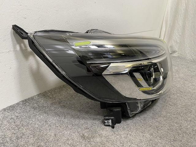 デイズ ルークス/eKスペース B21A/B11A 純正 後期 右 ヘッドライト/ランプ レベライザーLED KOITO 100-67111 日産(148062)