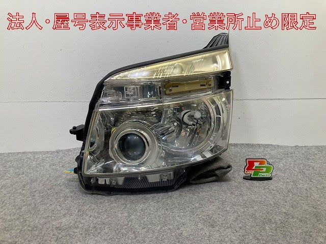 ヴォクシー VOXY 70系/ZRR70G/ZRR75G/ZRR70W/ZRR75W 純正 左 ヘッドライト/ランプ レベライザーキセノン HID 刻印VK 28-203 トヨタ(148136)