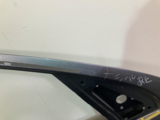 キャラバン NV350 E26 右 フロント ドア ダークメタルグレーメタリック KAD 日産(148140)