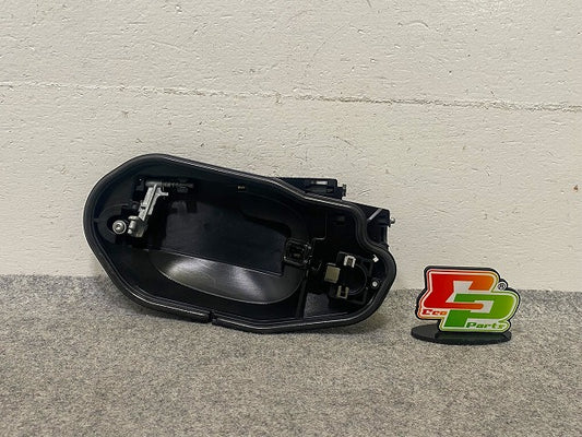 新品!5シリーズ E60 純正 左 フロント ドア アウターハンドルベース 51.21-7 199 555 51217199555 BMW(148153)
