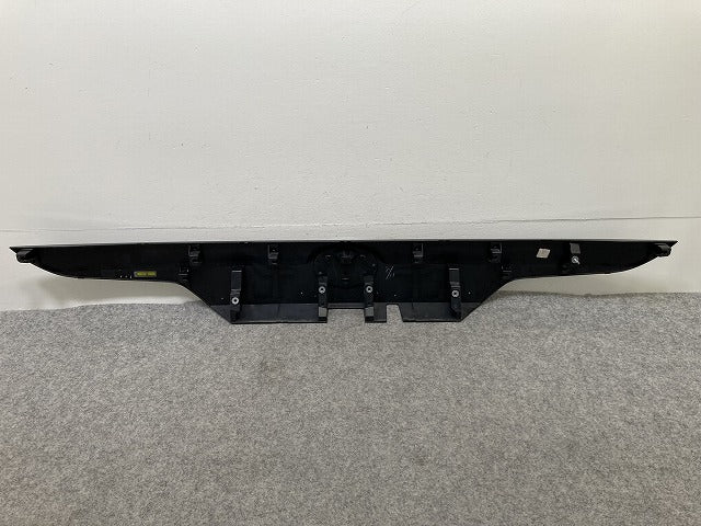 ノア NOAH 90系/MZRA90W/MZRA95W/ZWR90W/ZWR95W 純正 リア ガーニッシュ 76801-V1010/76811-V1010 ブラック ソリッド トヨタ(148166)