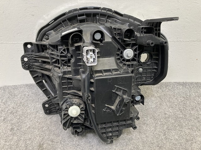 ハスラー MR92S/MR52S 純正 右 ヘッドライト/ランプ LED レベライザー 刻印2L ICHIKOH 1985 メッキ スズキ(148167)
