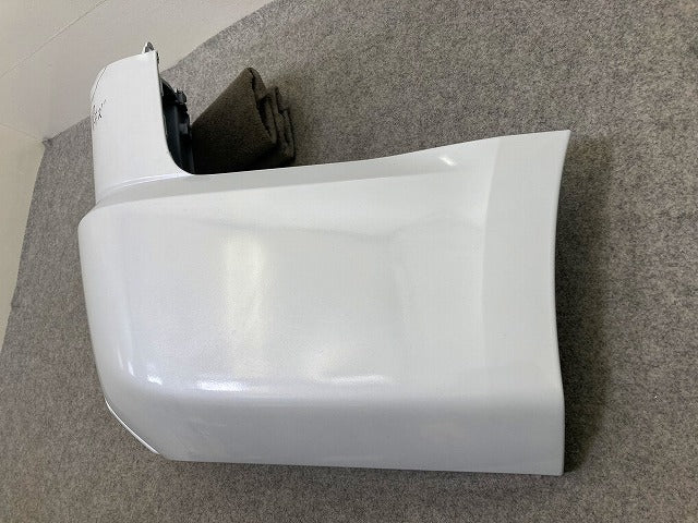 デリカD:5/D5 CV1W/CV5W 純正 後期 右 リア コーナーバンパー/コーナーパネル 6410D306ZZ ウォームホワイトパール W23 三菱(148173)
