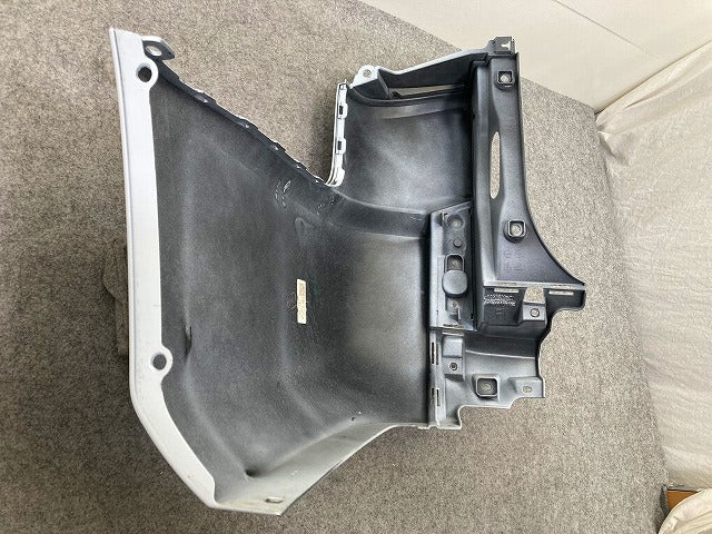 デリカD:5/D5 CV1W/CV5W 純正 後期 右 リア コーナーバンパー/コーナーパネル 6410D306ZZ ウォームホワイトパール W23 三菱(148173)