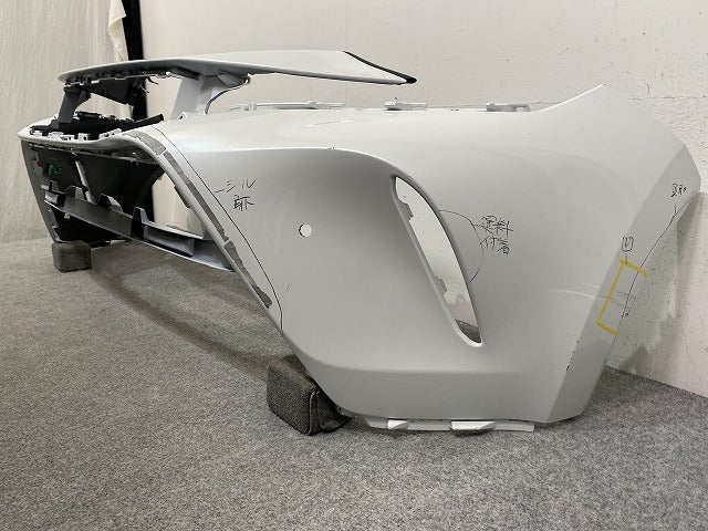 ハリアー 80系/MXUA80/MXUA85/AXUH80/AXUH85 PHEV/AXUP85 純正 フロント バンパー 52119-488301 プラチナホワイトパールマイカ(148174)