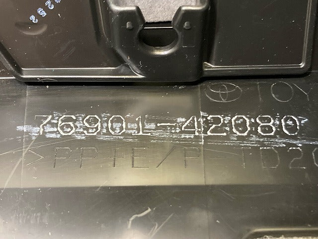 新車取り外し!RAV4 ラブ4 60系/AXAN64 純正 右 ドア マッドガード サイドパネル プロテクター 76901-42080 素地 トヨタ(148206)