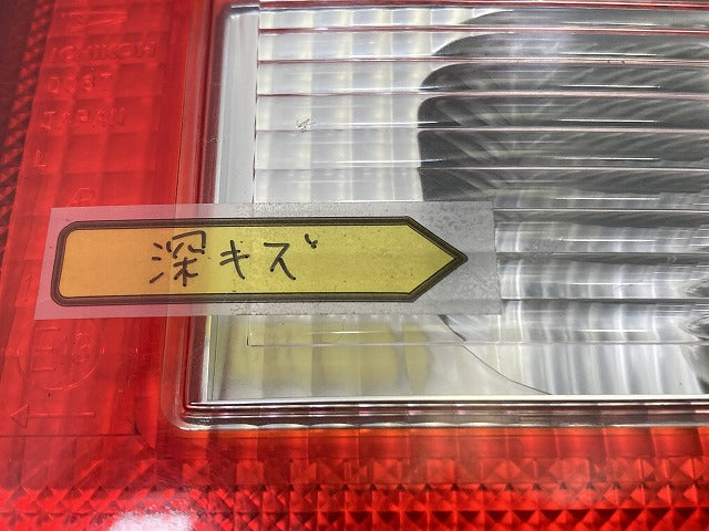 タント L375S/L385S 純正 左 テールランプ/ライト/レンズ ハロゲン ICHIKOH D067 ダイハツ(148215)