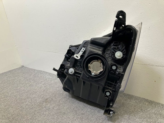 ムーヴ LA150S/LA160S 純正 右 ヘッドライト/ランプ ハロゲン レベライザー 刻印SR ICHIKOH 1912 81170-B2570 ダイハツ(148218)