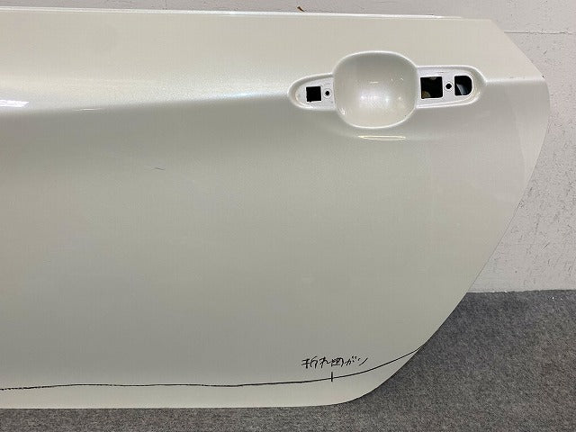 コペン LA400K 純正 左 フロント ドア パールホワイトIII W24 ダイハツ(148235)