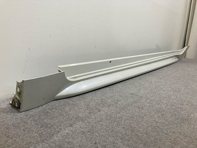 カローラ ツーリング 210系/NRE210W/ZRE212W 純正 左 サイドステップ/サイドスカート 75860-12100 75852-12170-C0 ホワイトパール(148240)