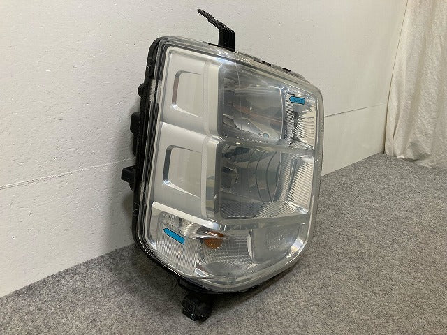 エブリィ DA17V/DA17W 純正 右 ヘッドライト/ランプ キセノン HID バラスト AFS無 AL Automotive Lighting LE14C6329 スズキ(148269)