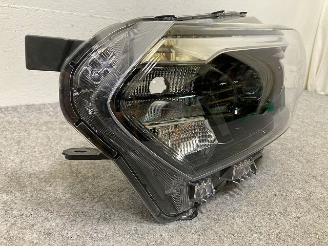 ルークス B44A/B47A 純正 後期 左 ヘッドライト/ランプ レベライザーLED 刻印Z KOITO 100-237A6 日産(148271)