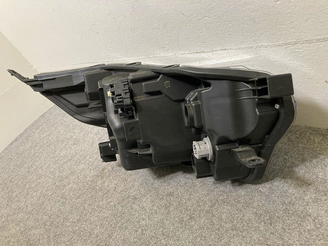 ルークス B44A/B47A 純正 後期 左 ヘッドライト/ランプ レベライザーLED 刻印Z KOITO 100-237A6 日産(148271)
