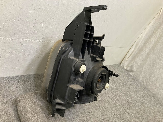 キューブ Z11/BNZ11/BZ11/YZ11 純正 前期 左 ヘッドライト/ランプ ハロゲン 刻印N ICHIKOH 1712 日産(148276)