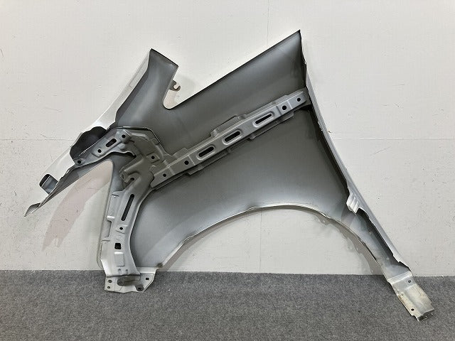 ヴェルファイア 20系/ANH20W/GGH20W/ANH25W/GGH25W/ATH20W 純正 右 フロント フェンダー ホワイトパールクリスタルシャイン 070(148279)