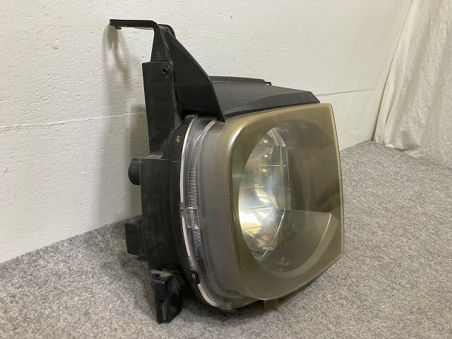 キューブ Z11/BNZ11/BZ11/YZ11 純正 前期 右 ヘッドライト/ランプ ハロゲン 刻印N ICHIKOH 1712 日産(148280)