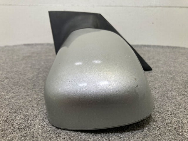 イスト NCP60/NCP61/NCP65 純正 左 ドアミラー 5線 J46 シルバーマイカメタリック 1E7 トヨタ(148283)
