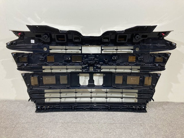 新車取り外し!ノア NOAH 90系/MZRA90W/MZRA95W/ZWR90W/ZWR95W 純正 フロント グリル/ラジエーターグリル 53101-V1020/53112-V1020(148286)