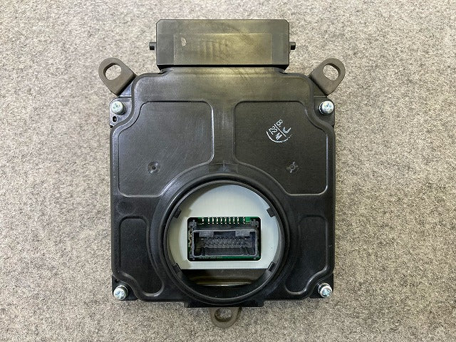 C-HR/CHR ZYX10/NGX10/NGX50 ヘッドライト LED コンピューター 81056-10890 89907-10010 トヨタ(148287)