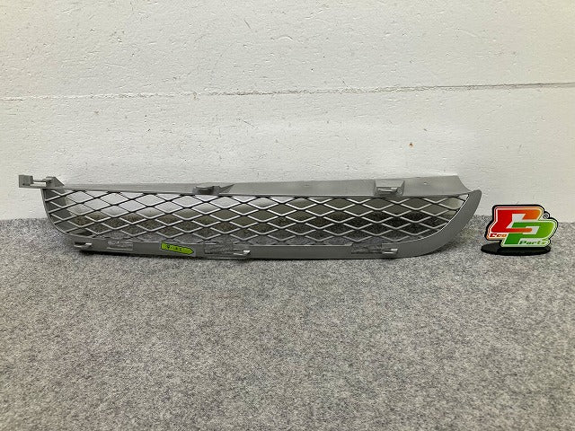 新品!X5 E53/2000-2007 純正 右 フロント バンパー グリル 7116398 51117130458 シルバー メタリック BMW(148292)