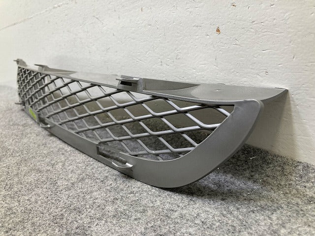 新品!X5 E53/2000-2007 純正 右 フロント バンパー グリル 7116398 51117130458 シルバー メタリック BMW(148292)