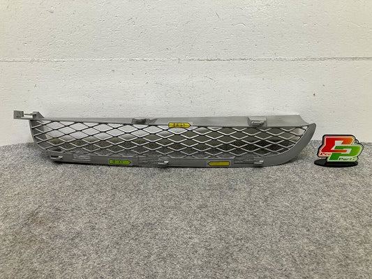 新品!X5 E53/2000-2007 純正 右 フロント バンパー グリル 7116398 51117130458 シルバー メタリック BMW(148293)