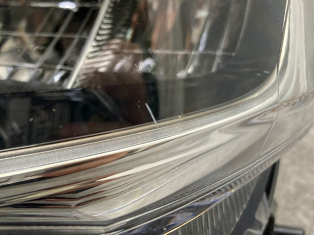 ライズ/ロッキー A200S/A210S/A200A/A210A/A202A 純正 左 ヘッドライト/ランプ LED レベライザー ICHIKOH 1991 トヨタ(148295)