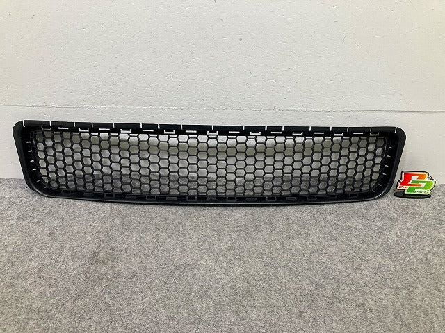 美品!トゥアレグ 7L系 純正 フロント バンパー グリル センター 7L6 853 678 7L6853678F9B9 未塗装 フォルクスワーゲン(148298)