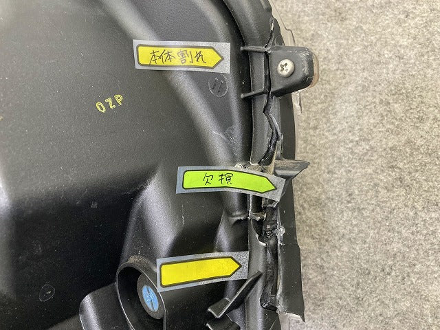 ムーヴ キャンバス/キャンパス LA800S/LA810S 純正 左 ヘッドライト/ランプ LED レベライザー 刻印8L KOITO 100-69038 ダイハツ(148302)