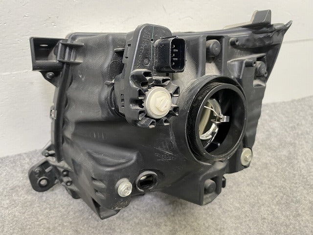 MRワゴン MF33S 純正 右 ヘッドライト/ランプ ハロゲン レベライザー 刻印DC STANLEY P9510 スズキ(148306)