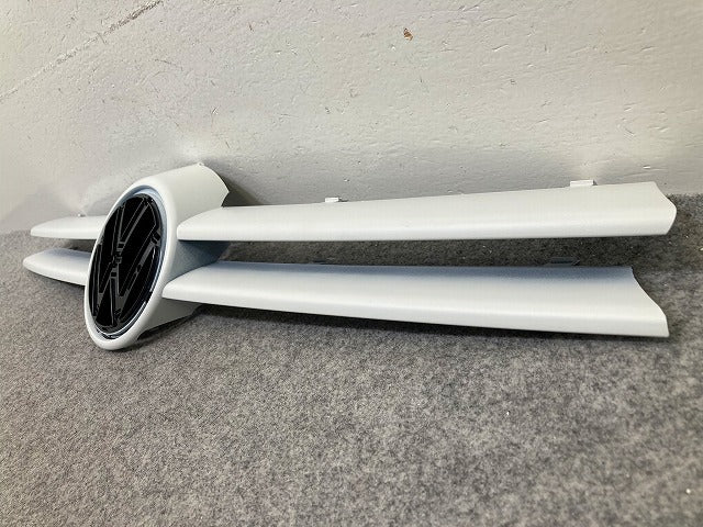 新品!ゴルフ4/GOLF IV 1J系 純正 フロント グリル/ラジエーターグリル 1J0853653 C 1J0853653CGRU サフ フォルクスワーゲン(148311)